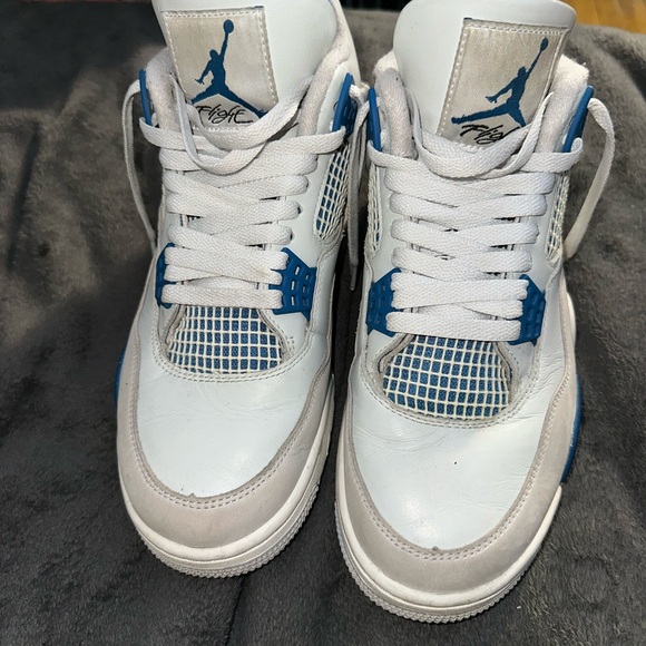 Jordan Other - Military Blue 4s No Box Comes With Clear Container